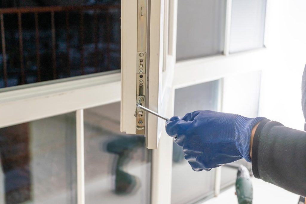 Glass Replacement Services in Chicago